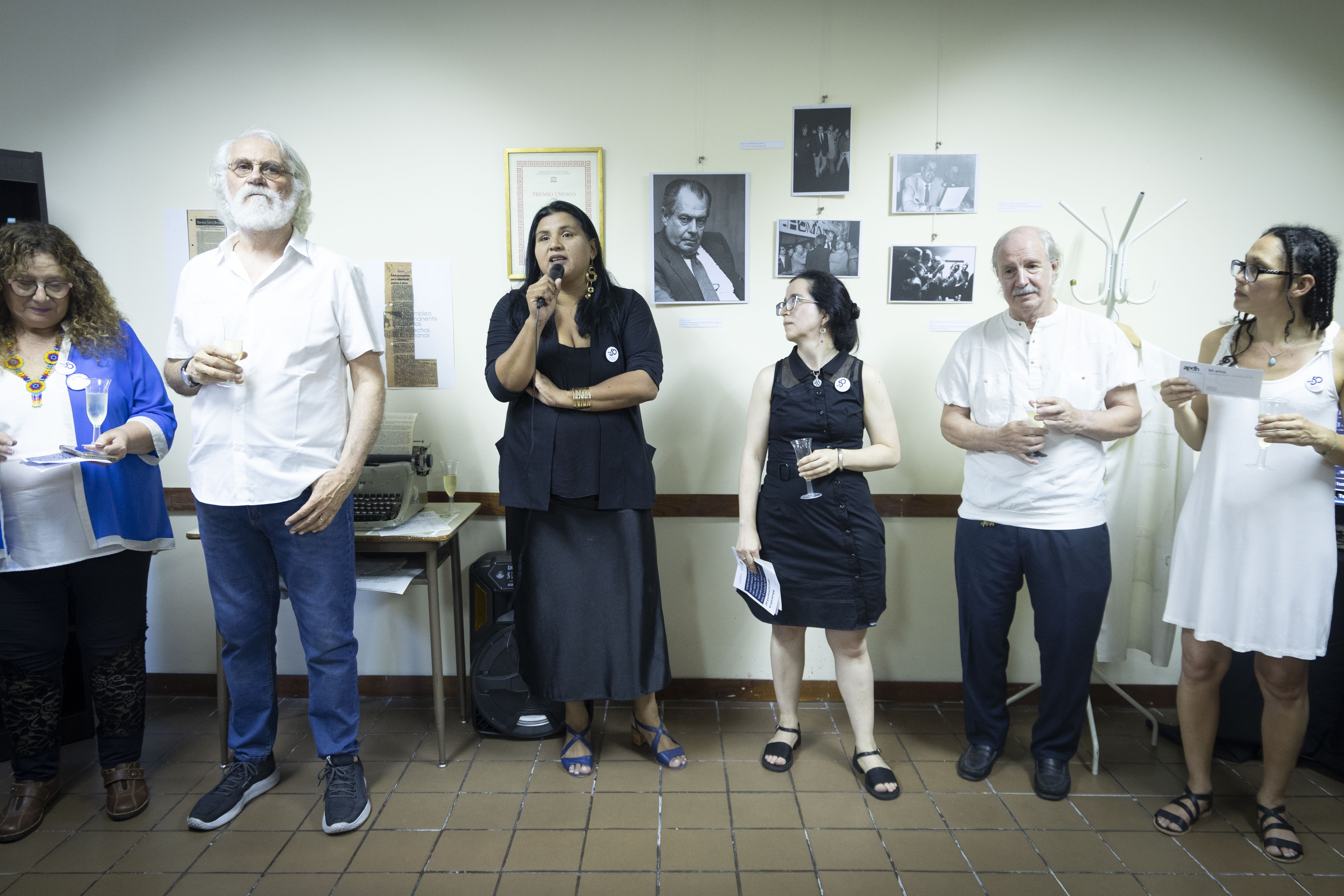 La presidencia de la APDH en el brindis por el 50° aniversario